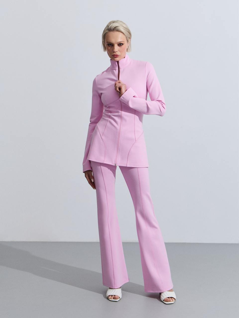 Костюм DZHERSI